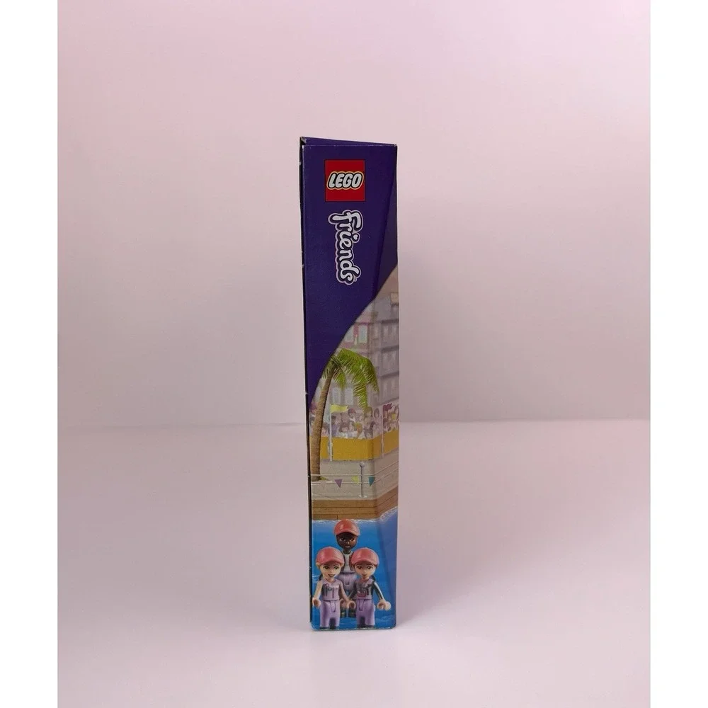 Lego items 100%